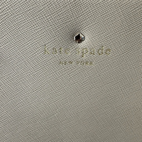 Kate Spade Tote - Picture 5 of 16